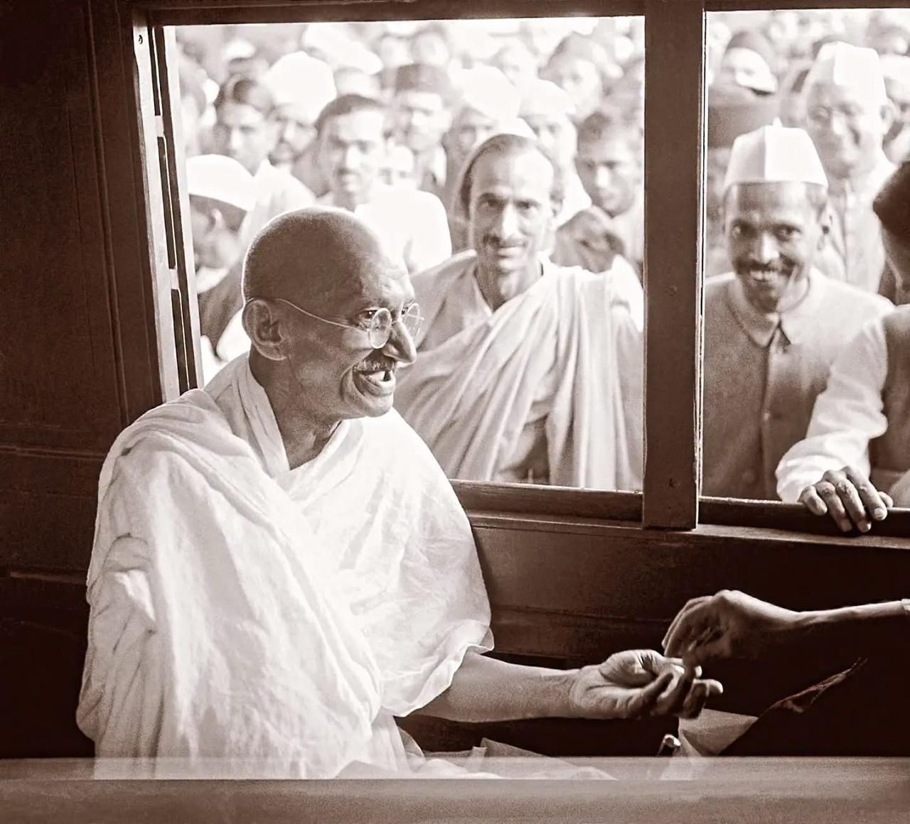 Mahatma Gandhi — Historical Photograph 3